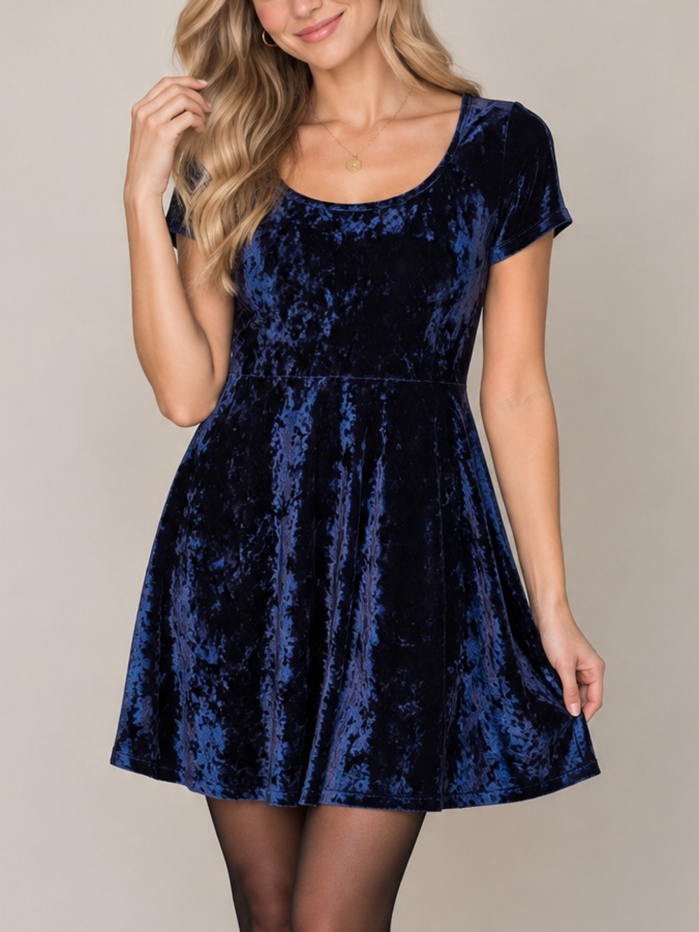 Forever 21 Navy Blue Crushed Velvet Fit & Flare Skater Dress Short Sleeve M